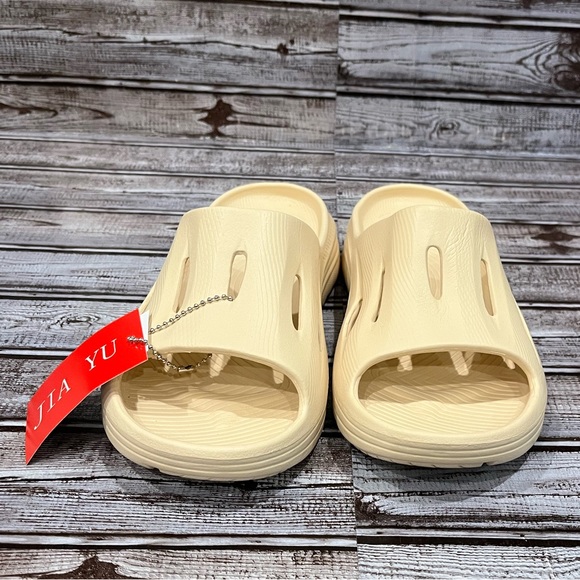 🆕 Recovery Slides / Sandals Size 10 Women / 8 Men’s in Beige Comfy - Picture 10 of 15